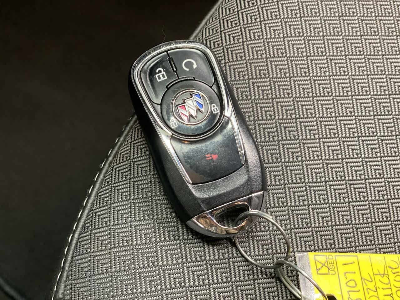 Thumbnail: 2022 Buick Encore GX - 31
