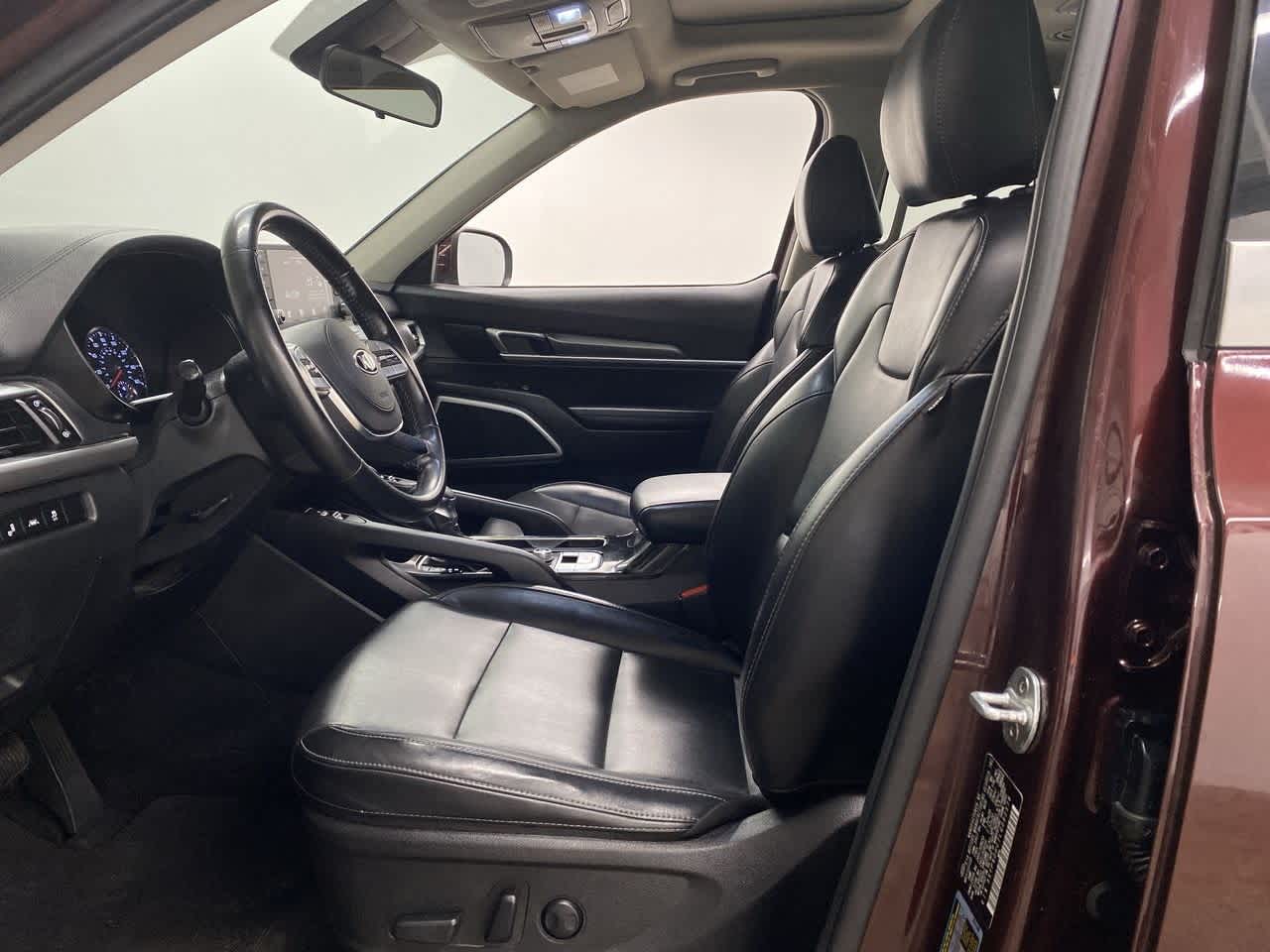 Thumbnail: 2020 Kia Telluride - 14