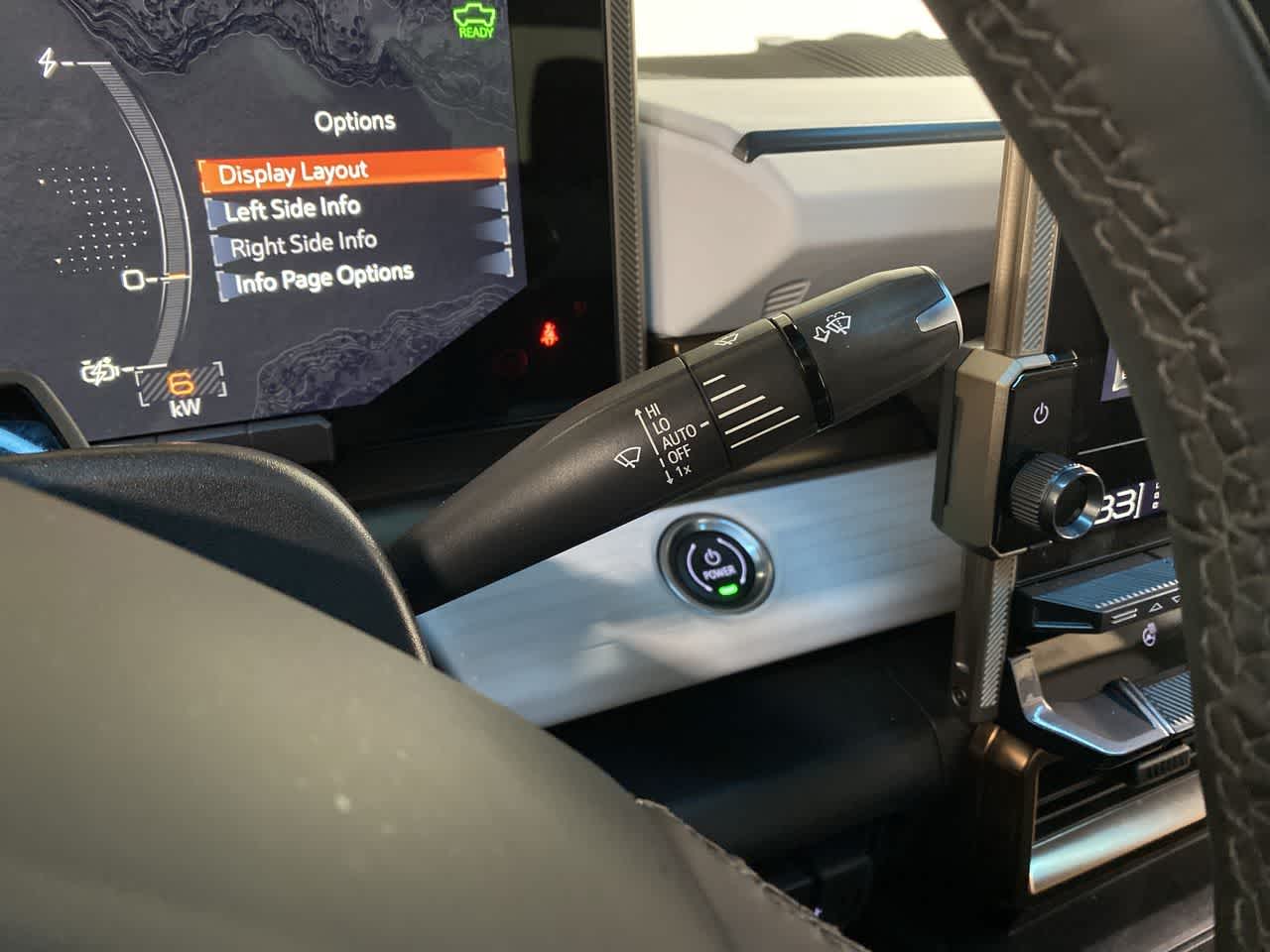 Thumbnail: 2024 GMC Hummer EV - 22