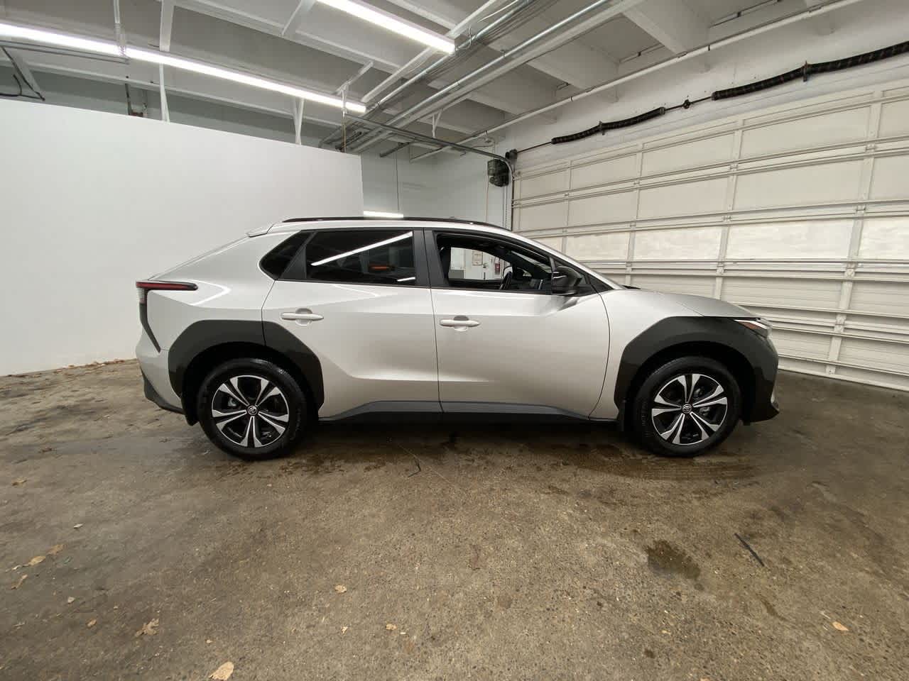 Thumbnail: 2024 Toyota bZ4X - 7