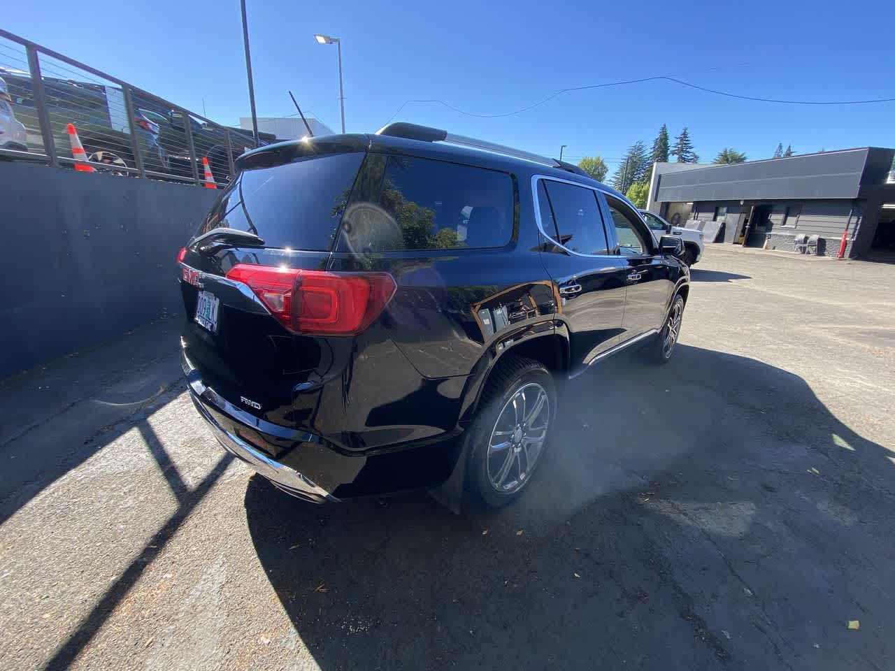 Thumbnail: 2019 GMC Acadia - 6