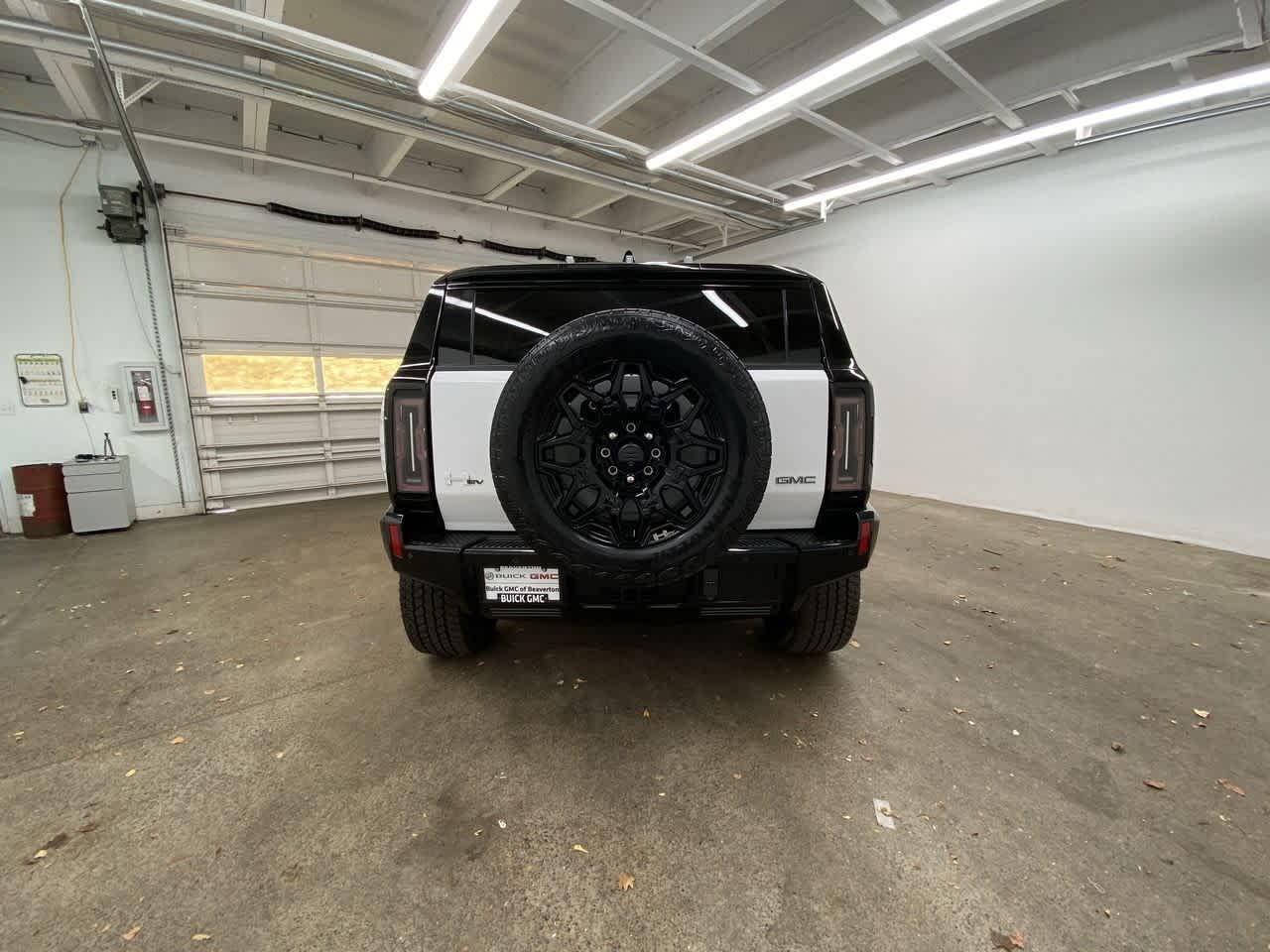 Thumbnail: 2024 GMC Hummer EV - 5