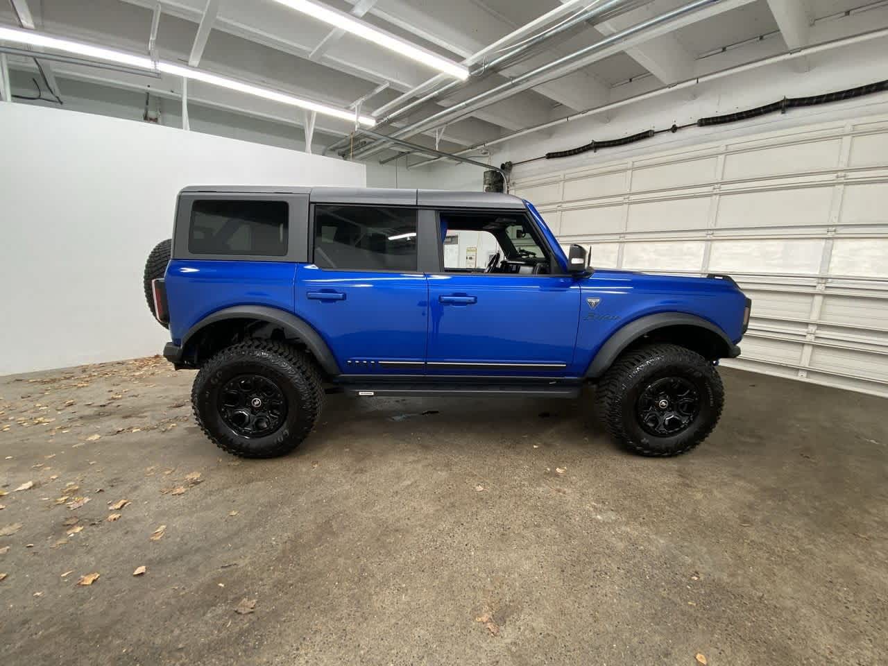 Thumbnail: 2021 Ford Bronco - 7