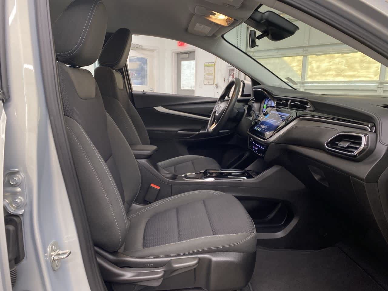 Thumbnail: 2022 Chevrolet Bolt EUV - 18