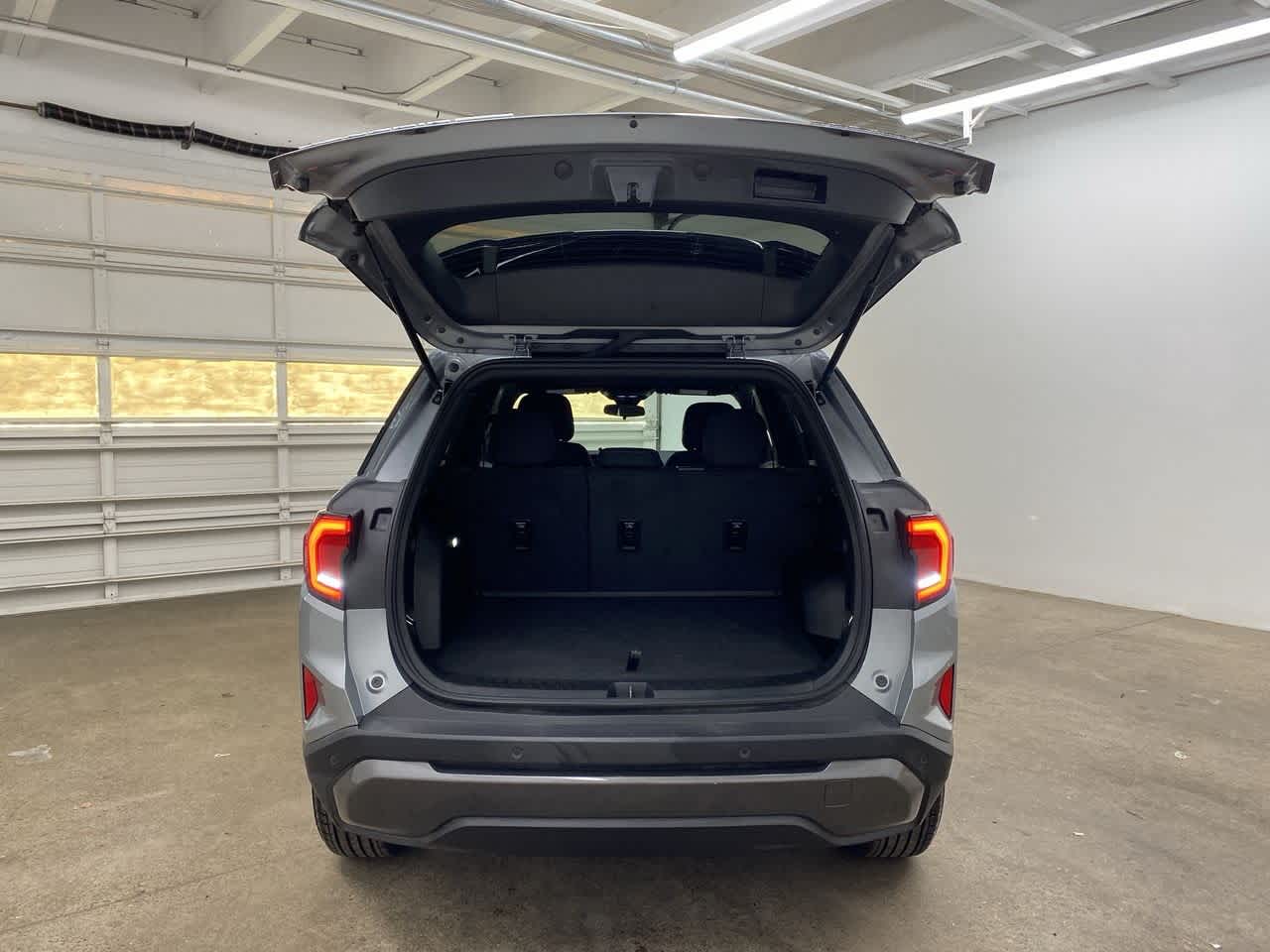 Thumbnail: 2025 GMC Terrain - 29