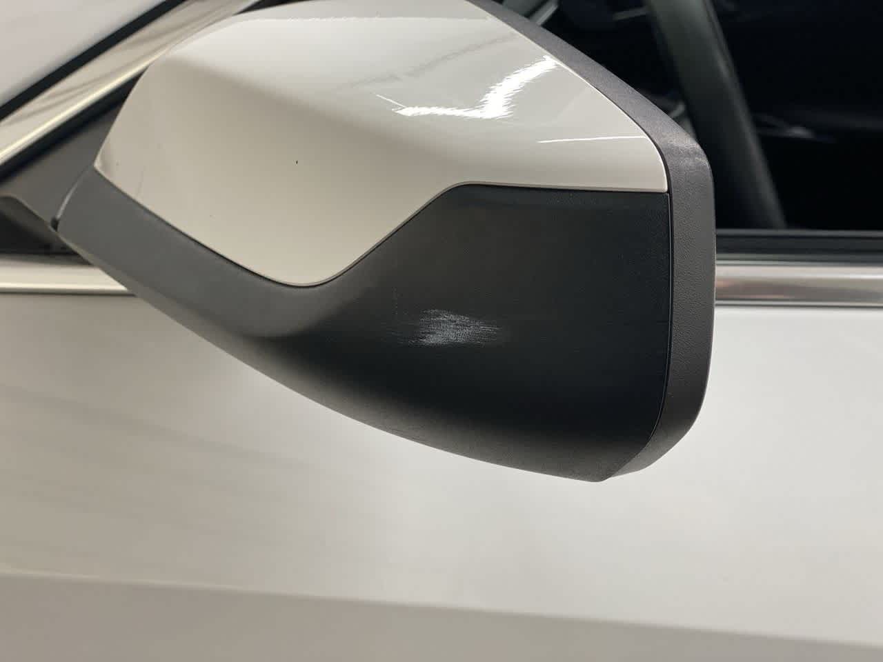 Thumbnail: 2023 Chevrolet Malibu - 38