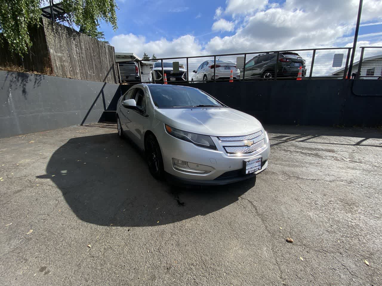 Thumbnail: 2012 Chevrolet Volt - 8