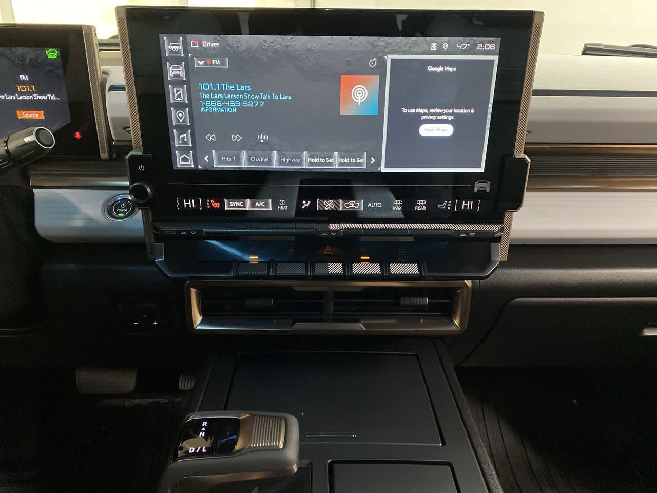 Thumbnail: 2025 GMC Hummer EV - 24