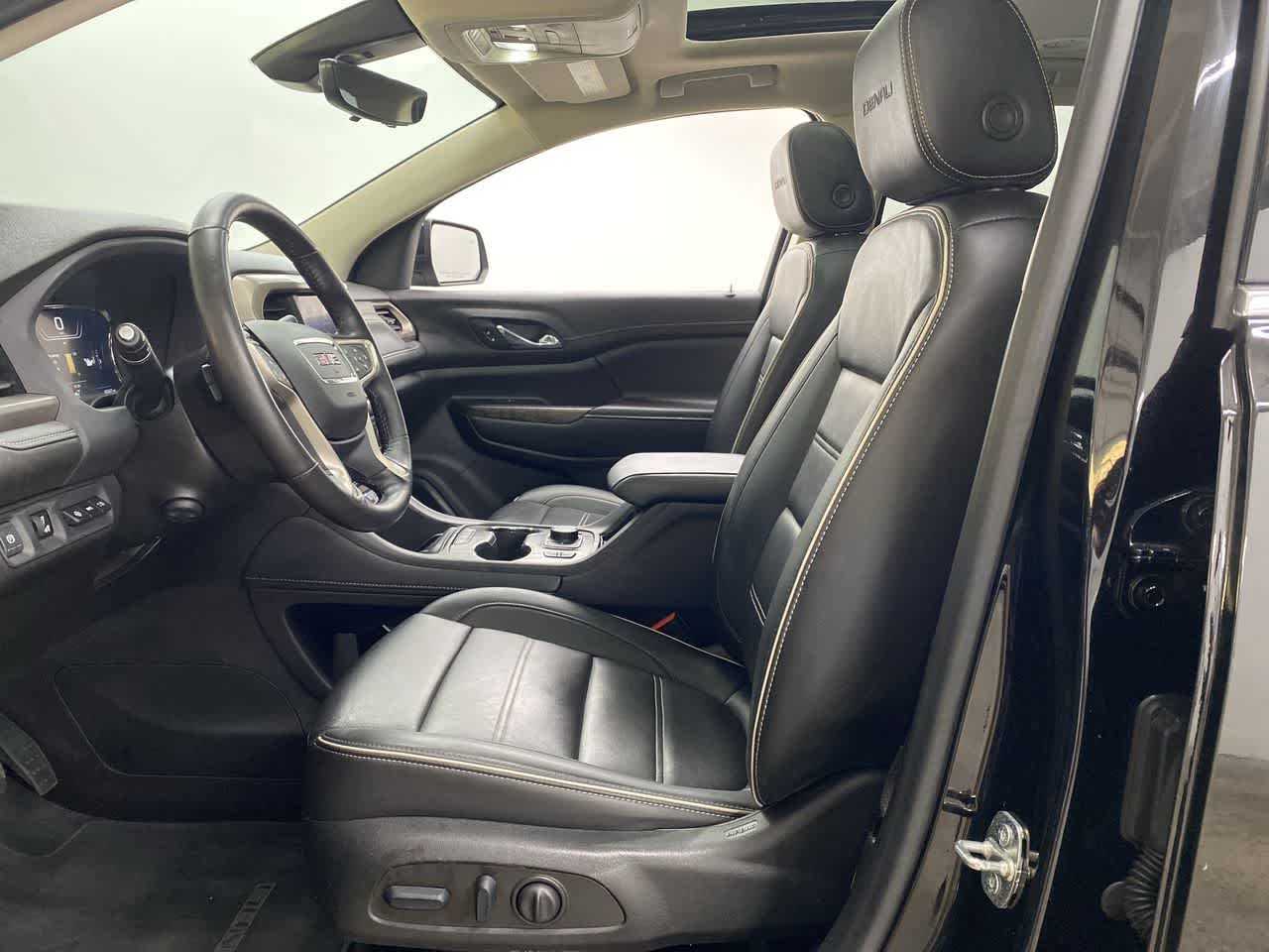 Thumbnail: 2022 GMC Acadia - 13