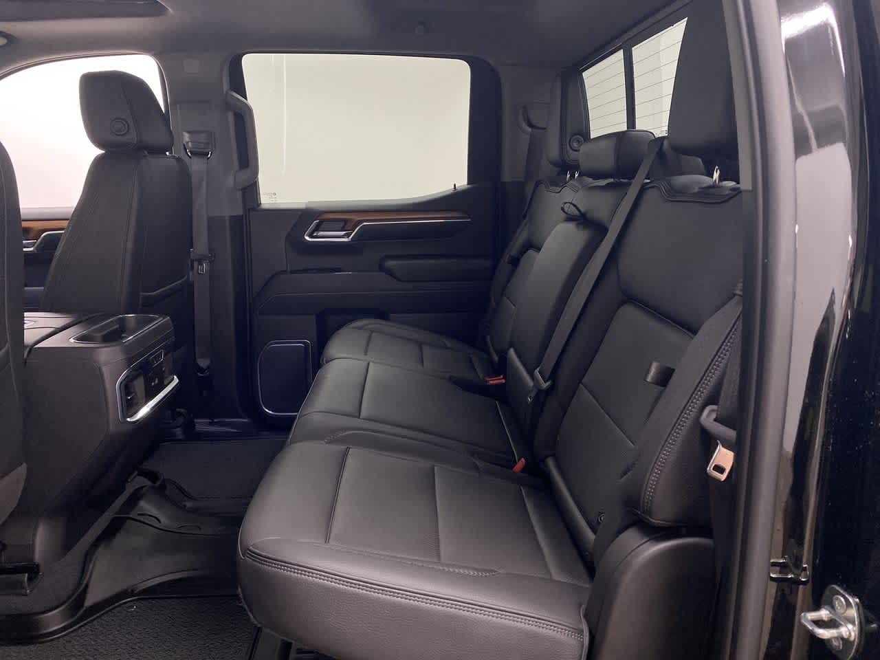 Thumbnail: 2022 GMC Sierra 1500 - 16