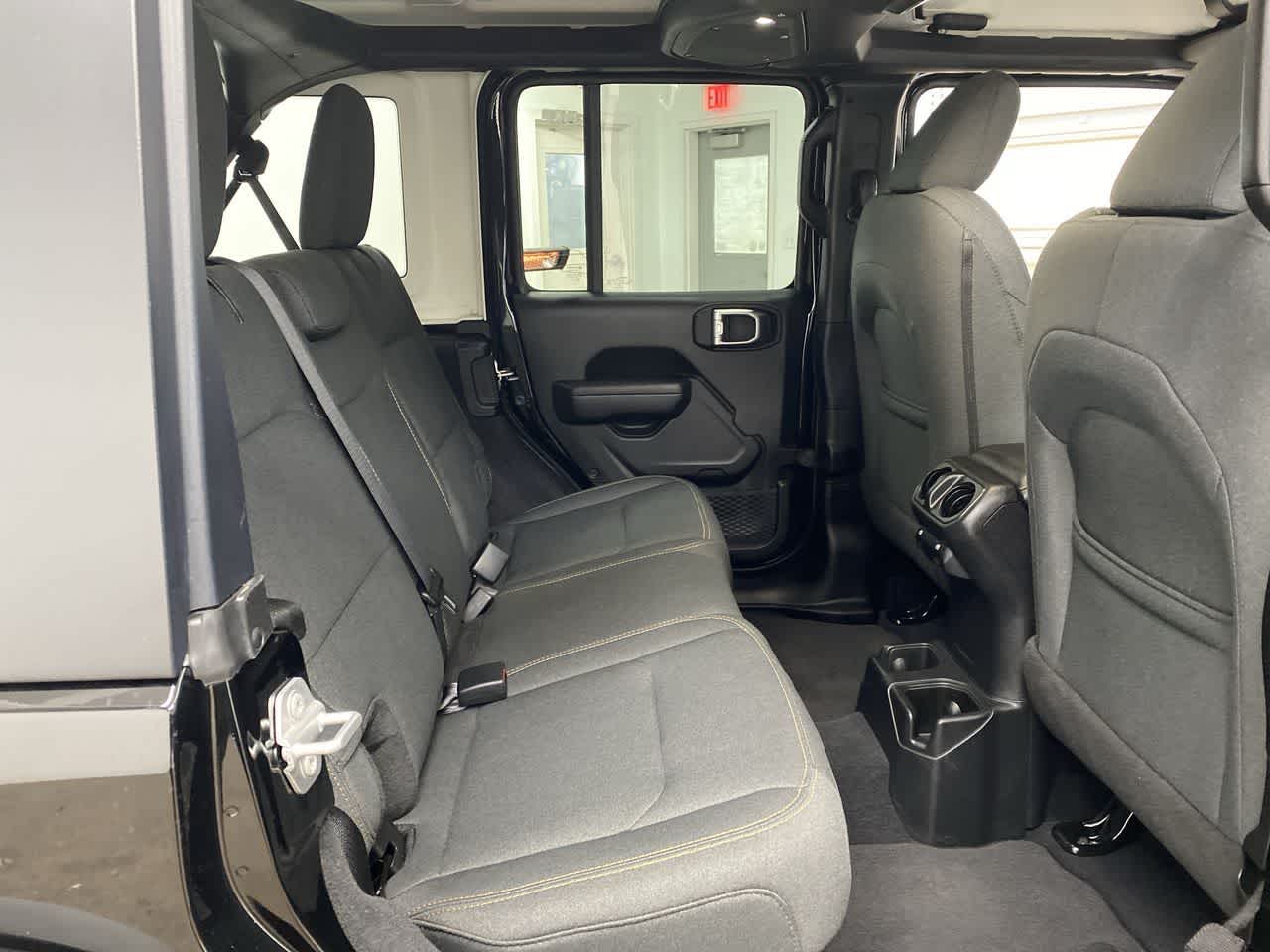 Thumbnail: 2025 Jeep Wrangler - 17