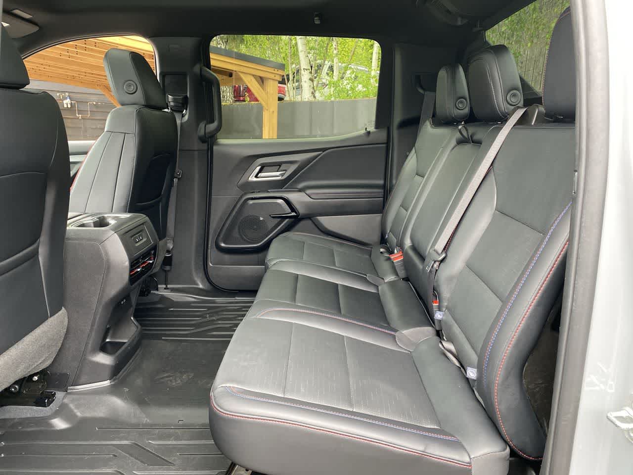 Thumbnail: 2025 Chevrolet Silverado EV - 16