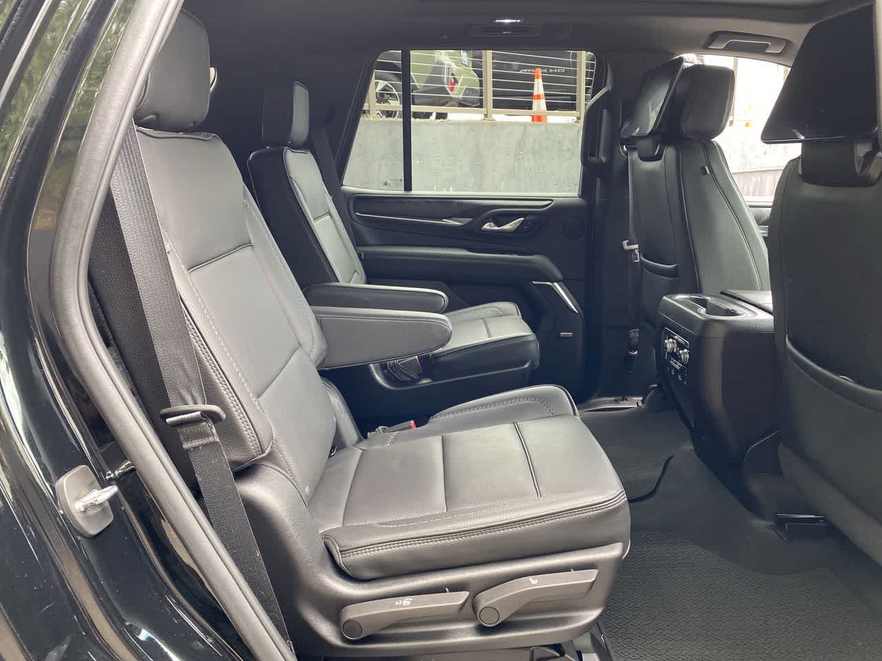 Thumbnail: 2024 GMC Yukon - 17
