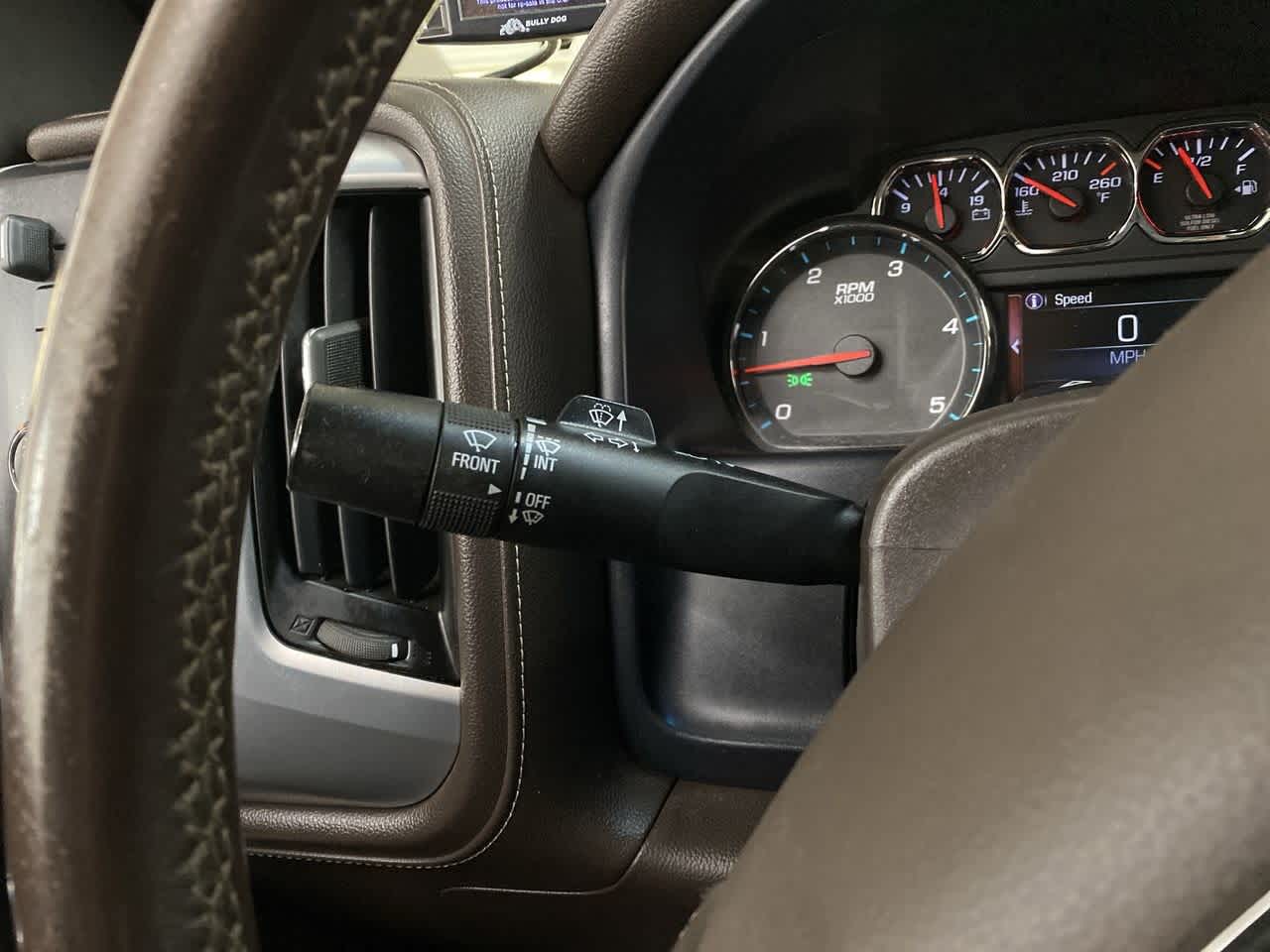 Thumbnail: 2015 GMC Sierra 3500 - 23