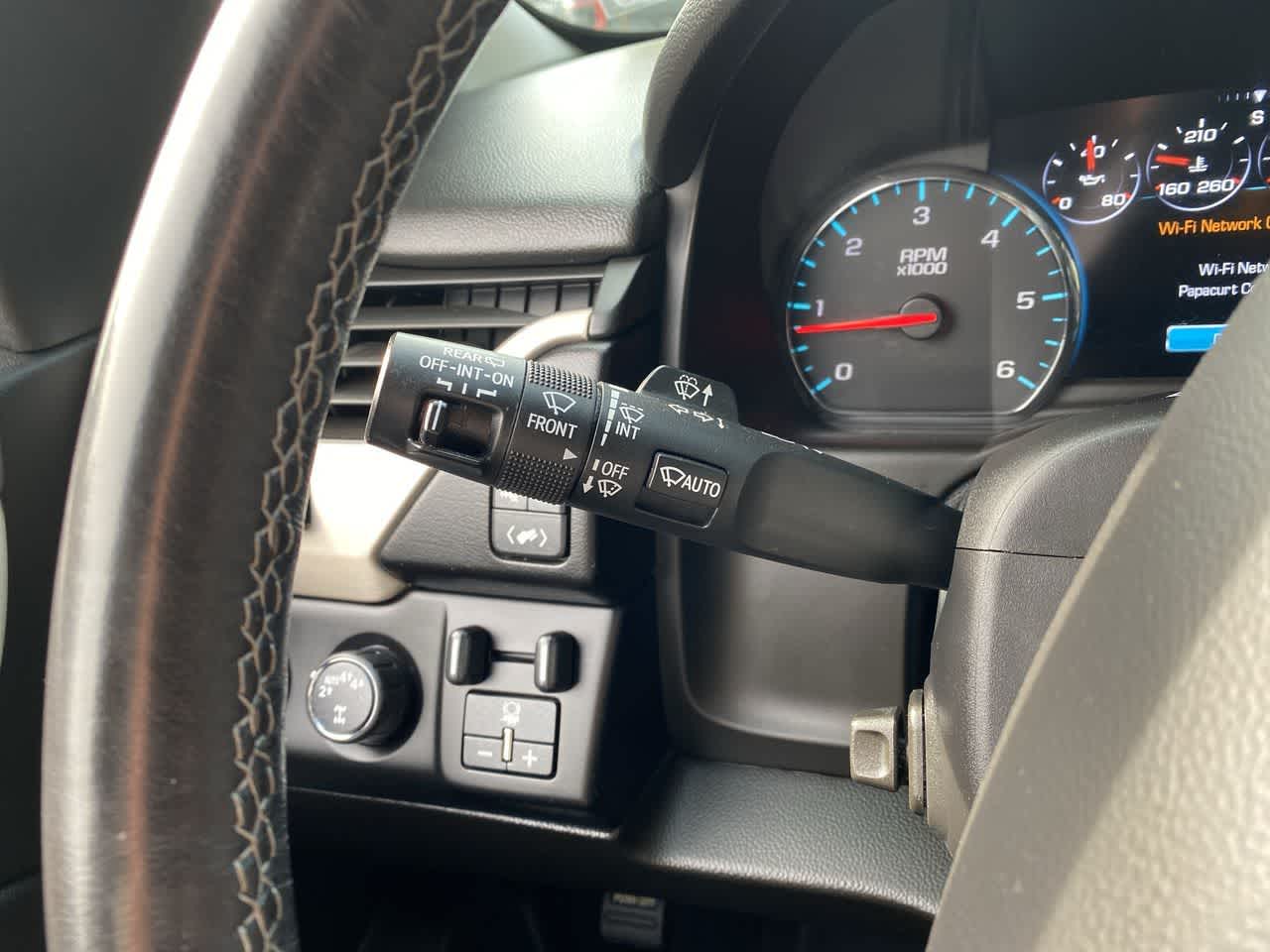Thumbnail: 2019 GMC Yukon XL - 22