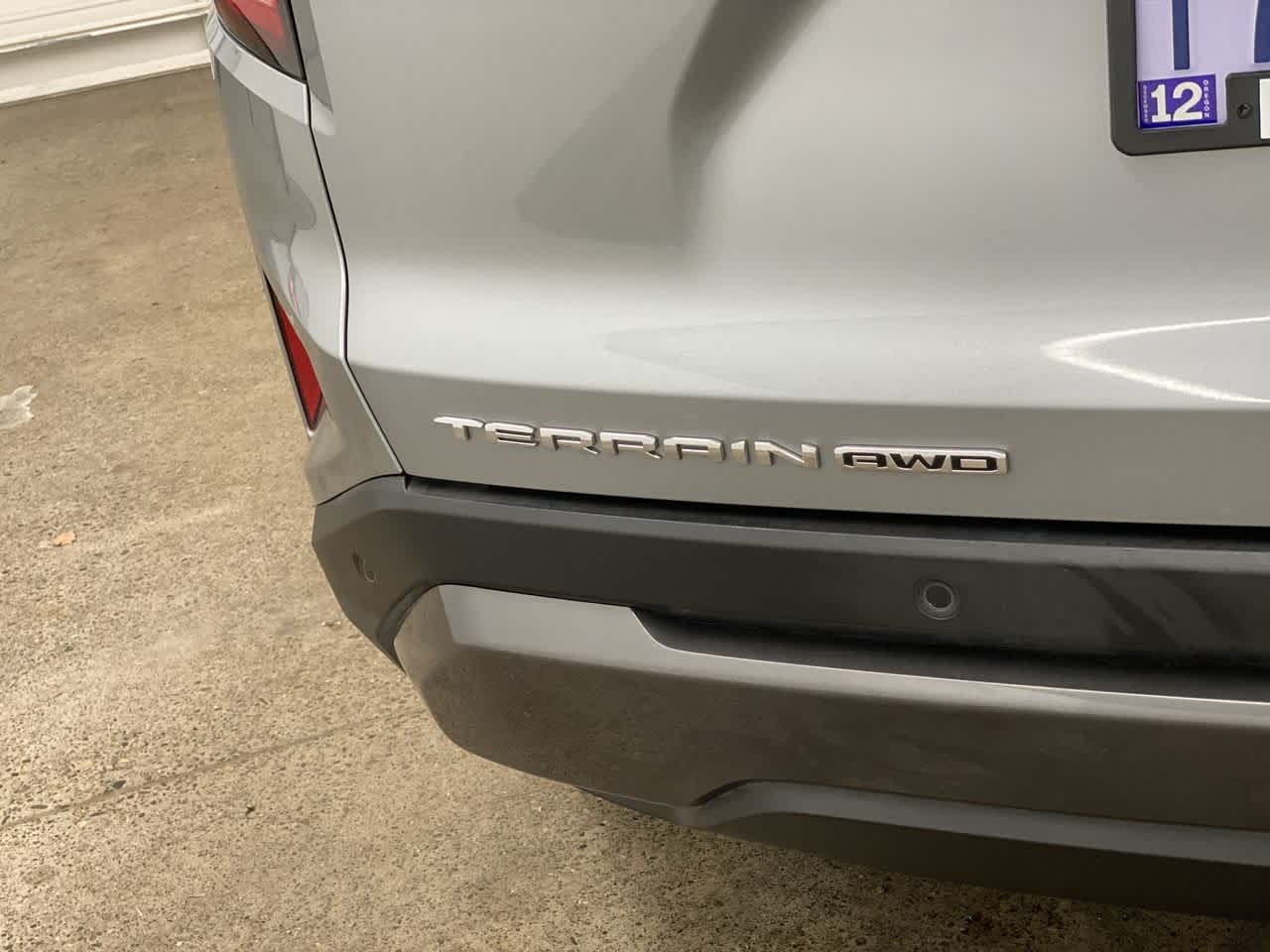 Thumbnail: 2025 GMC Terrain - 10