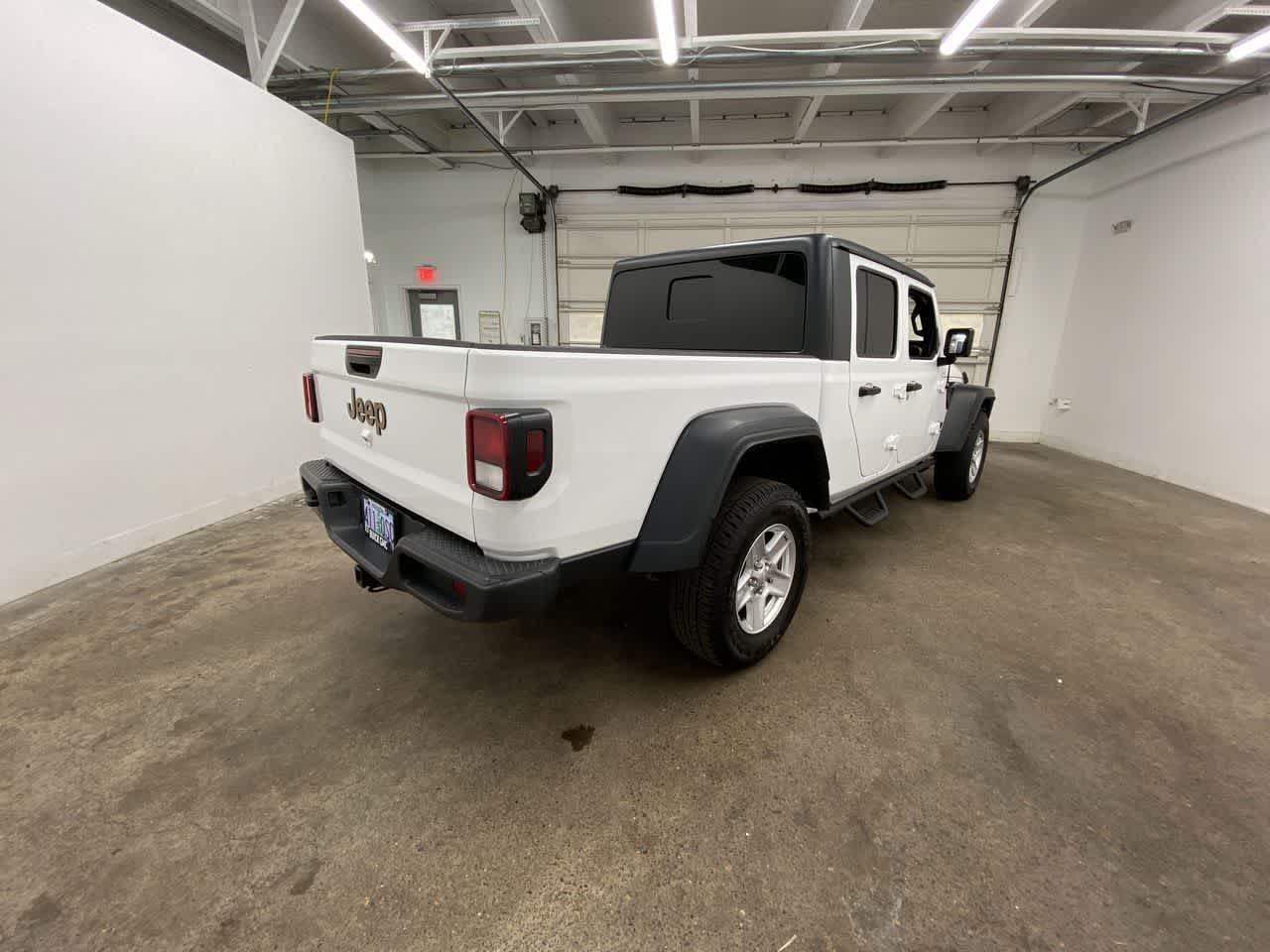 Thumbnail: 2020 Jeep Gladiator - 6