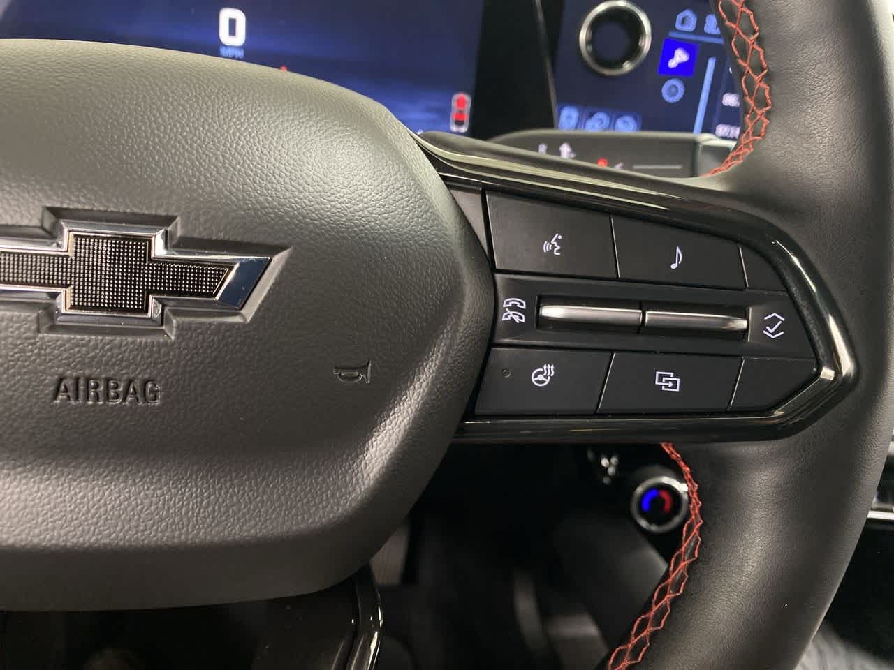 Thumbnail: 2024 Chevrolet Equinox - 23