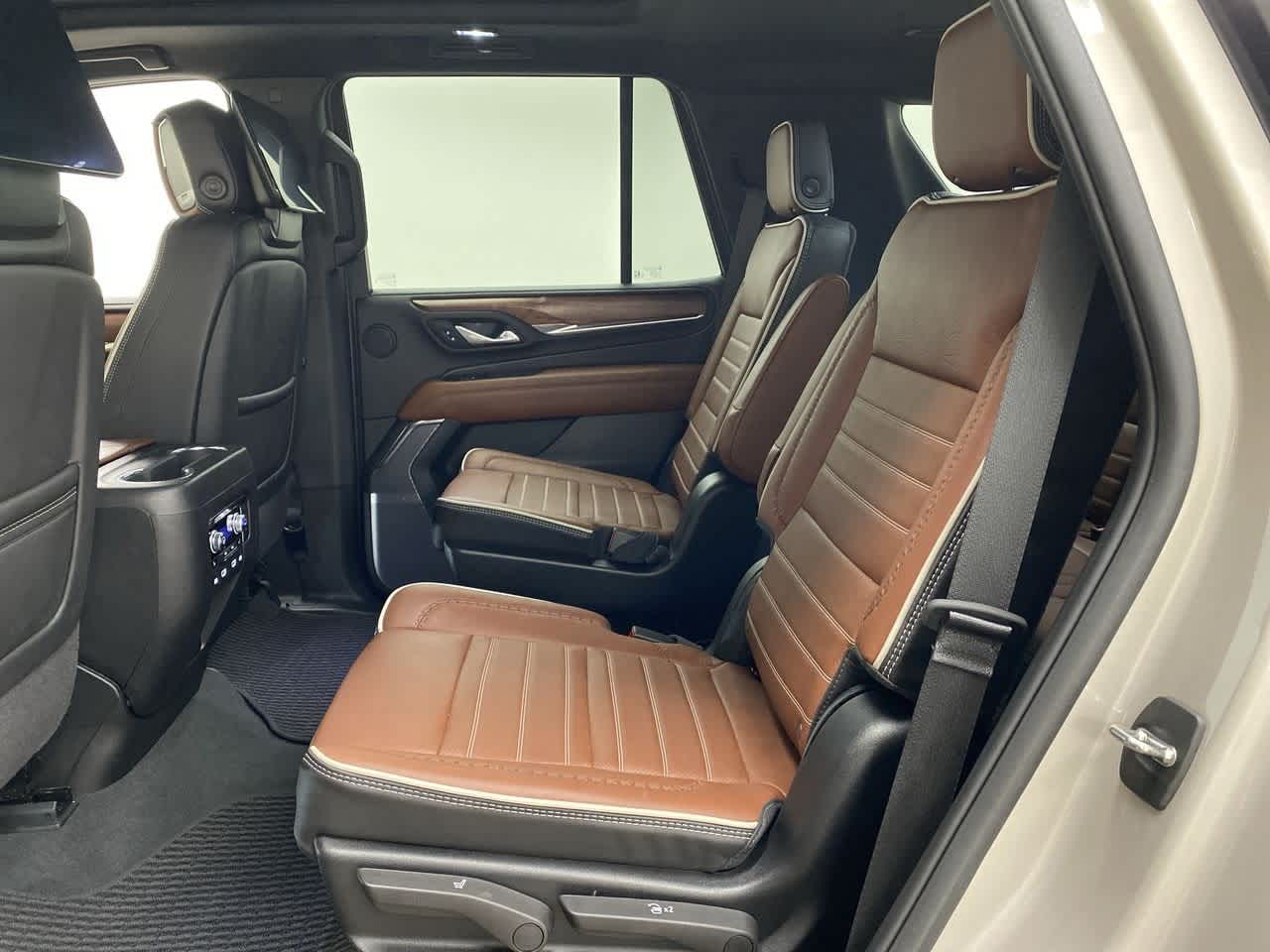 Thumbnail: 2024 GMC Yukon - 17