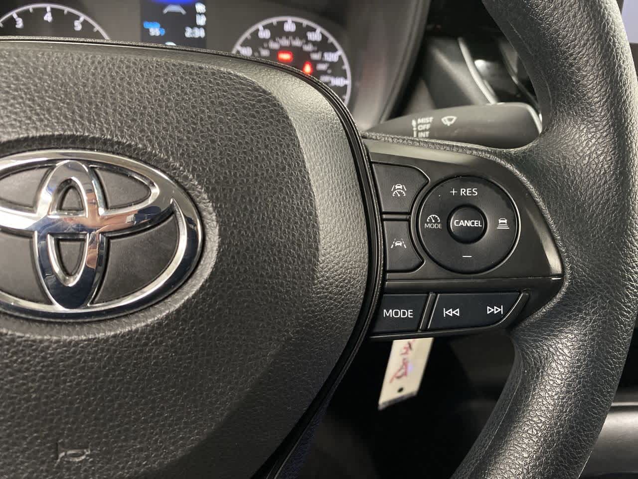 Thumbnail: 2023 Toyota Corolla - 22