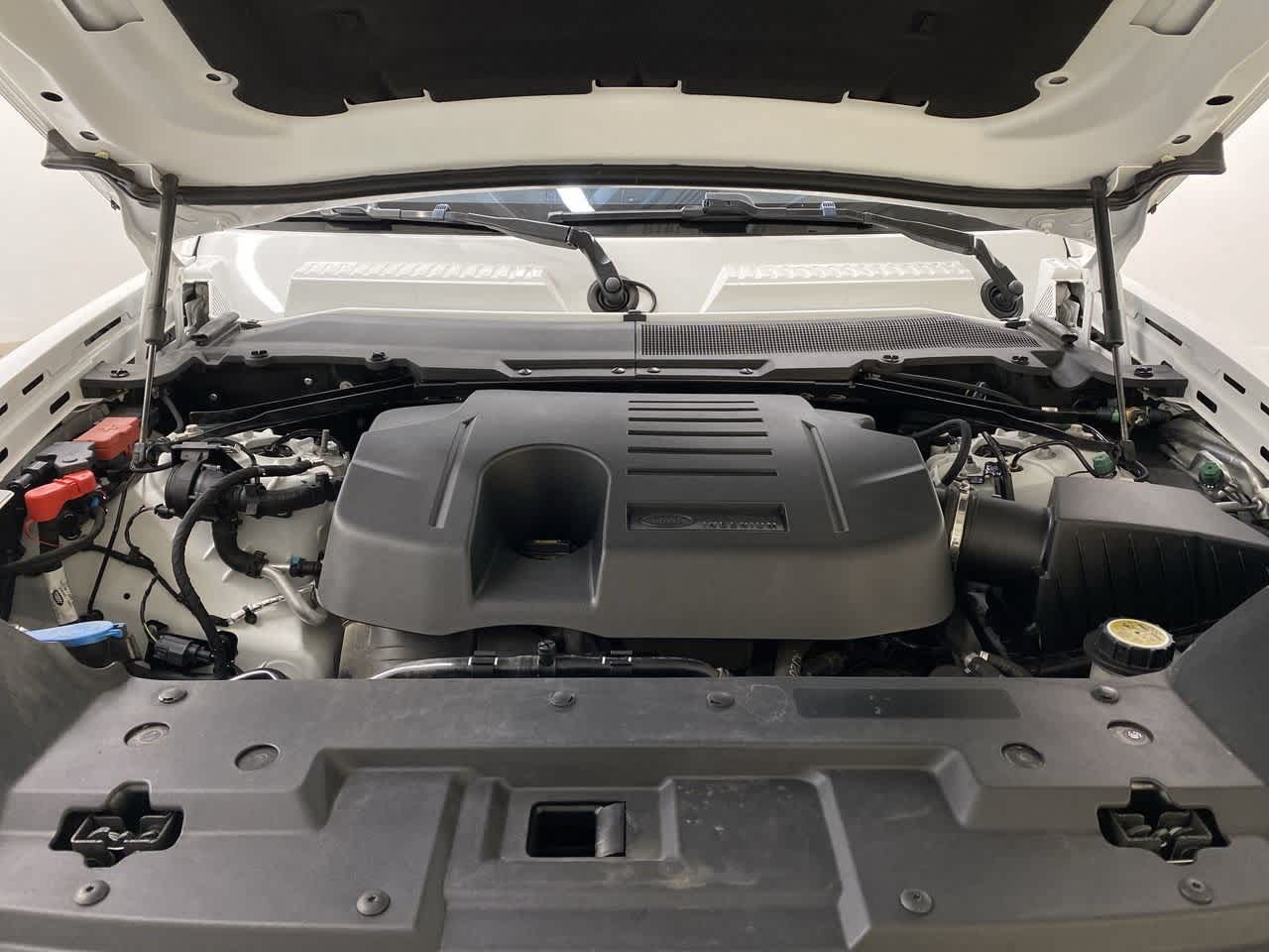 Thumbnail: 2020 Land Rover Defender - 12