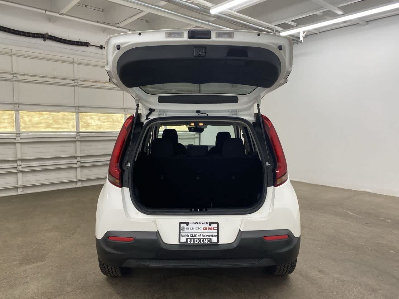 Thumbnail: 2021 Kia Soul - 29