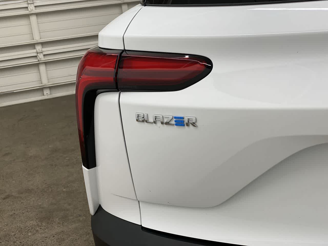 Thumbnail: 2024 Chevrolet Blazer EV - 10