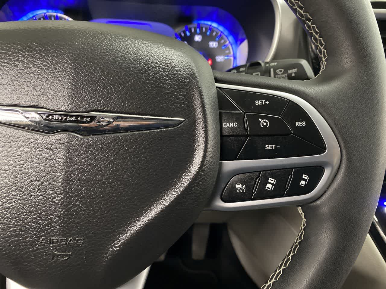 Thumbnail: 2024 Chrysler Pacifica - 22