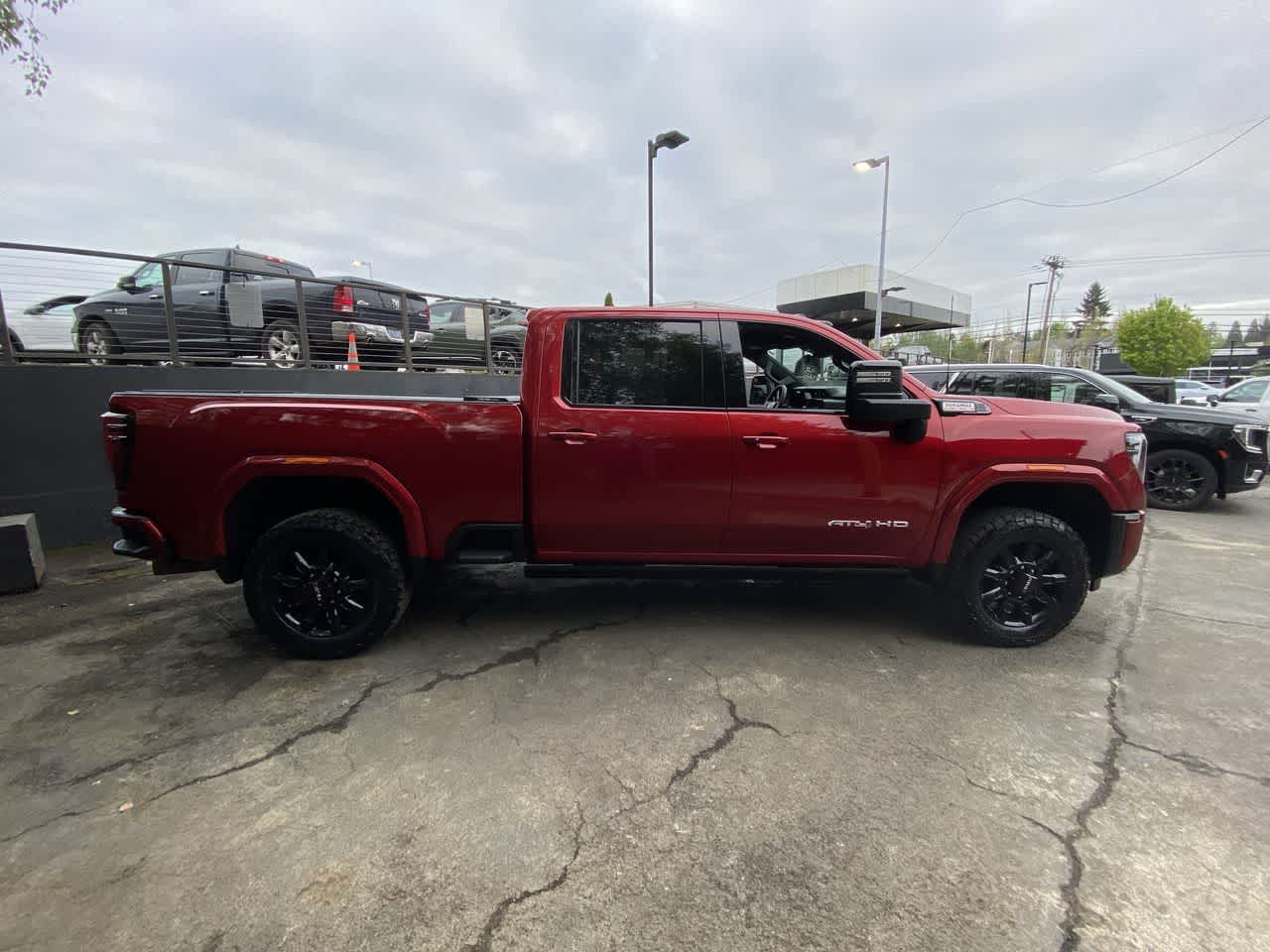 Thumbnail: 2024 GMC Sierra 2500 - 7