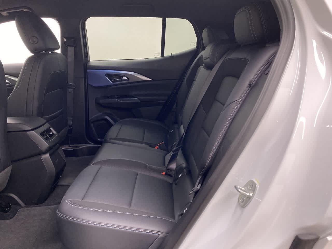 Thumbnail: 2025 Chevrolet Equinox - 17