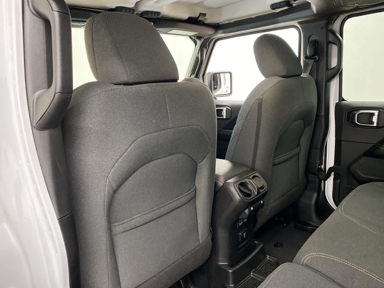 Thumbnail: 2024 Jeep Wrangler - 15