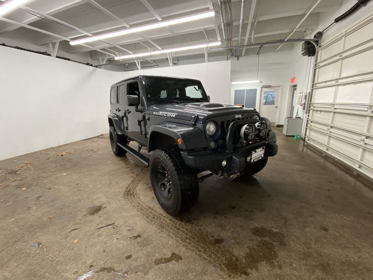 Thumbnail: 2017 Jeep Wrangler - 8