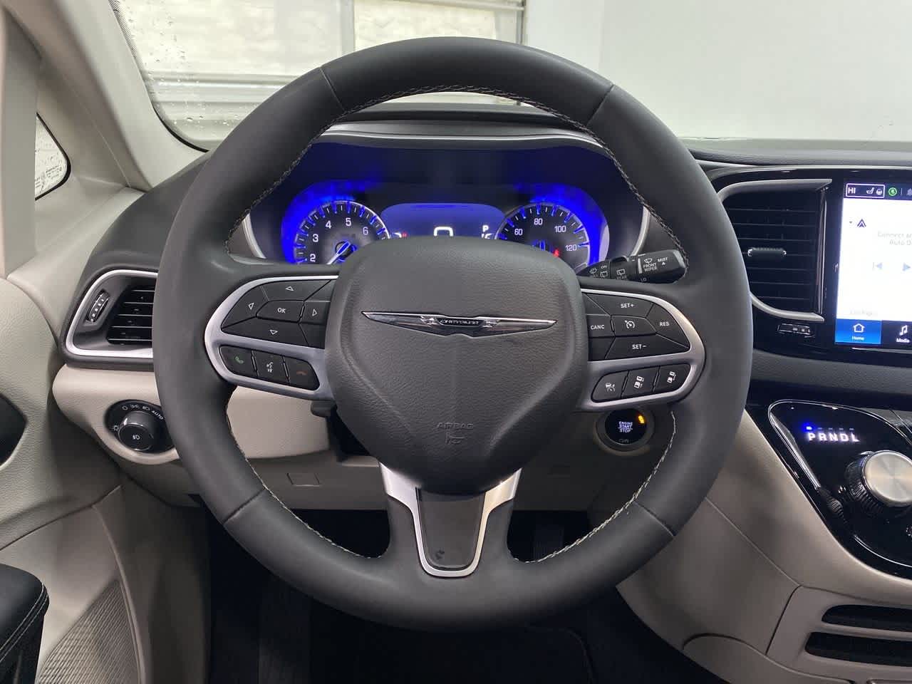 Thumbnail: 2024 Chrysler Pacifica - 19