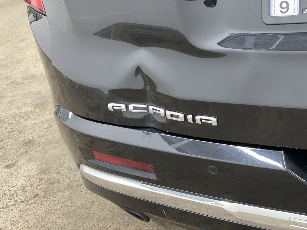 Thumbnail: 2022 GMC Acadia - 10