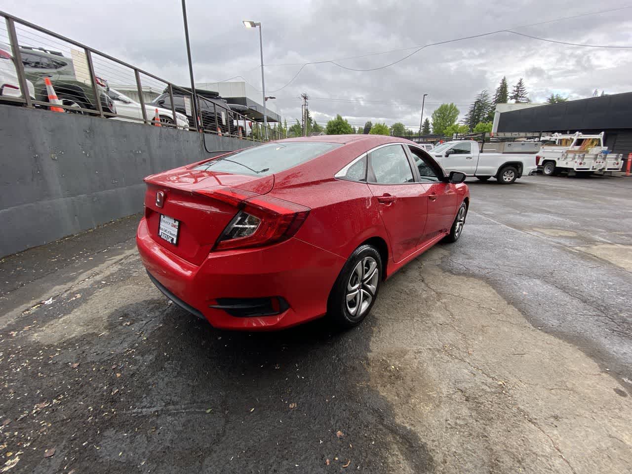 Thumbnail: 2016 Honda Civic - 6