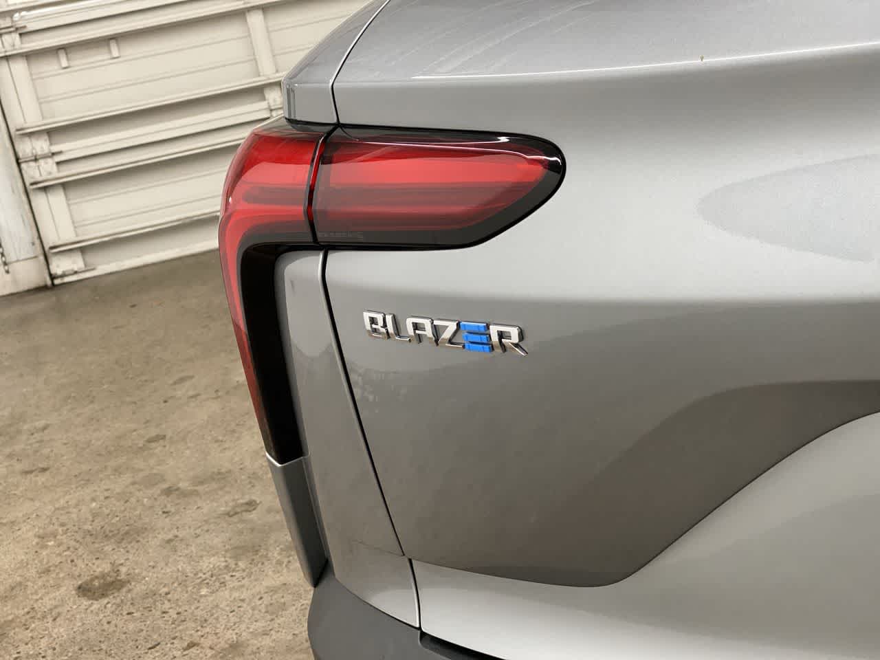 Thumbnail: 2024 Chevrolet Blazer EV - 10