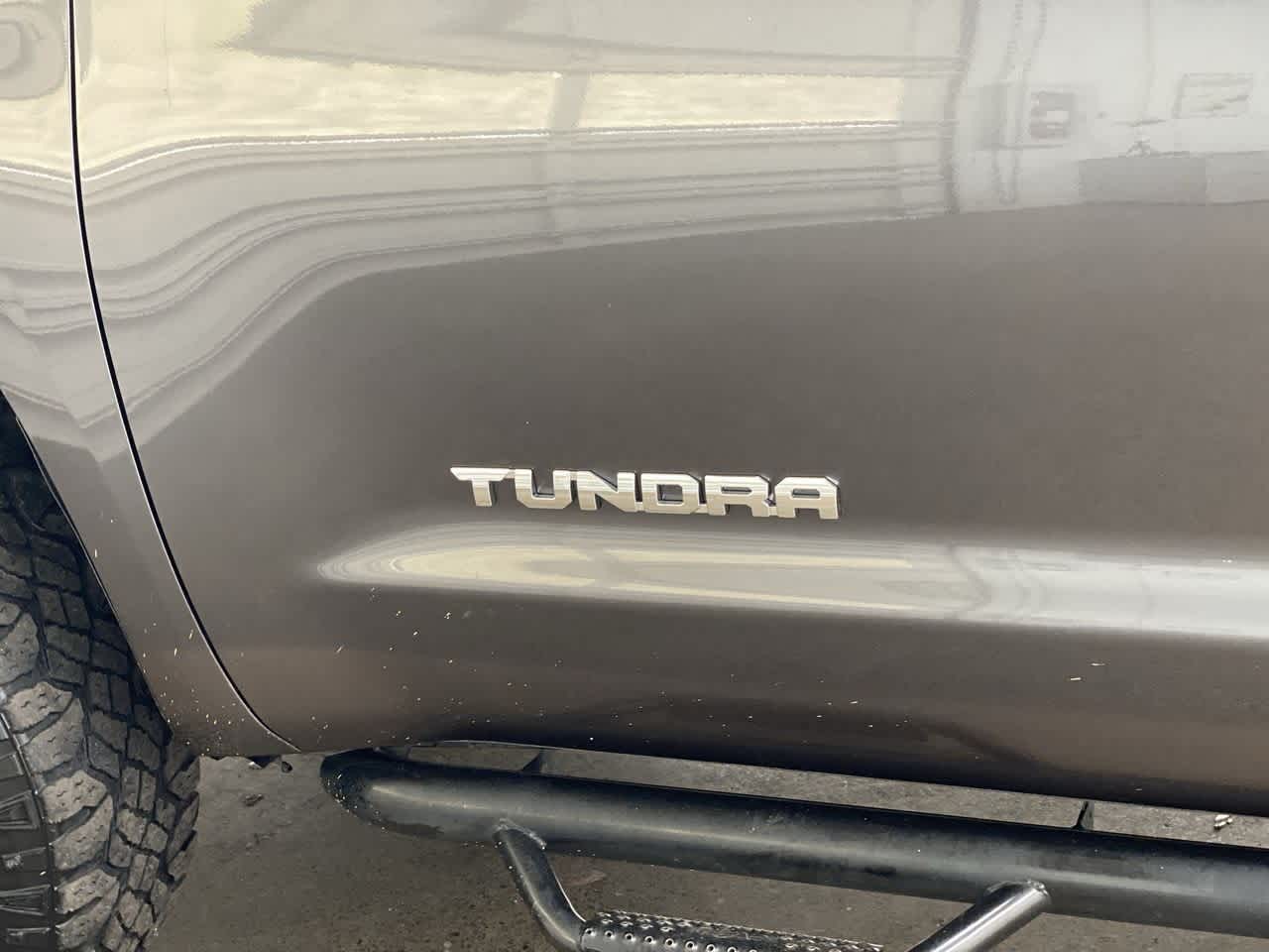 Thumbnail: 2014 Toyota Tundra - 10