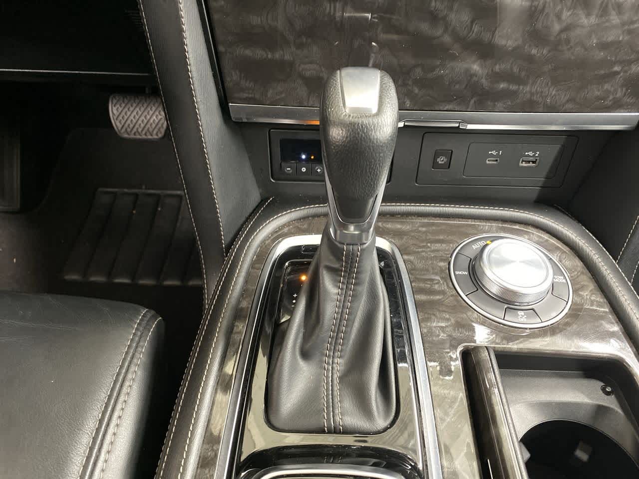 2022 Nissan Armada Platinum Edition 28
