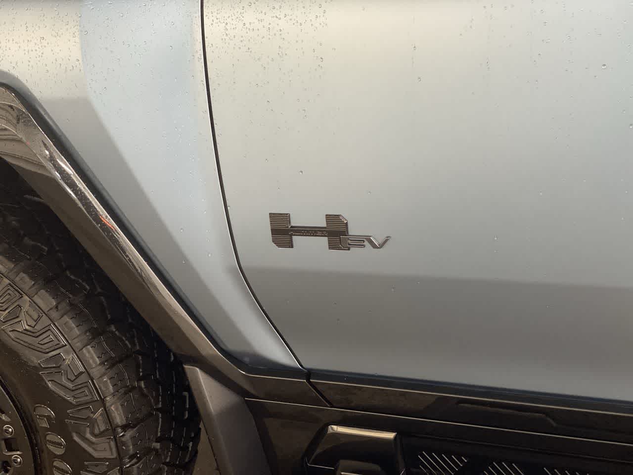 Thumbnail: 2024 GMC Hummer EV - 10