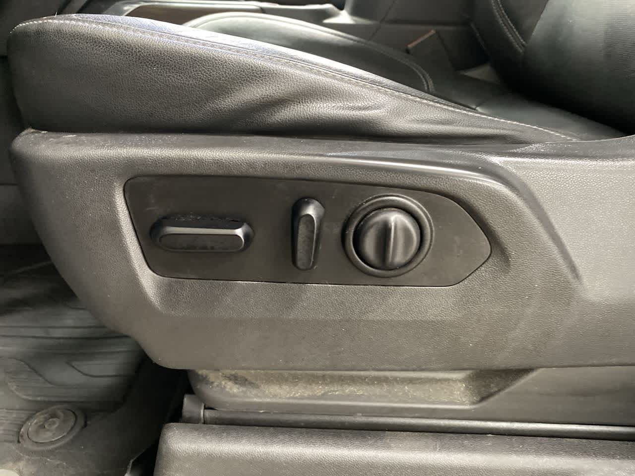 Thumbnail: 2020 GMC Sierra 1500 - 14