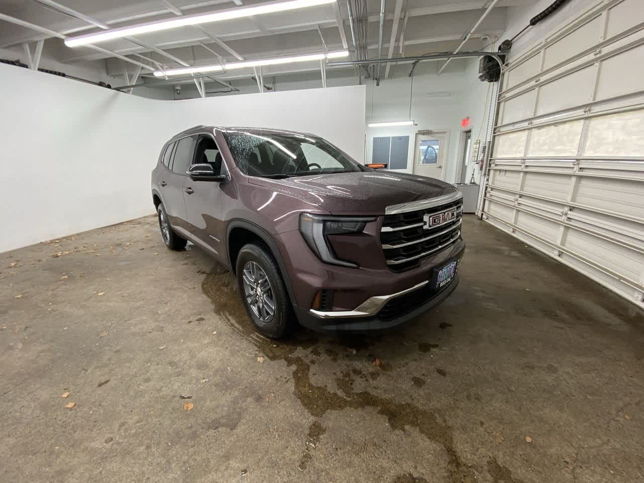 Thumbnail: 2025 GMC Acadia - 8