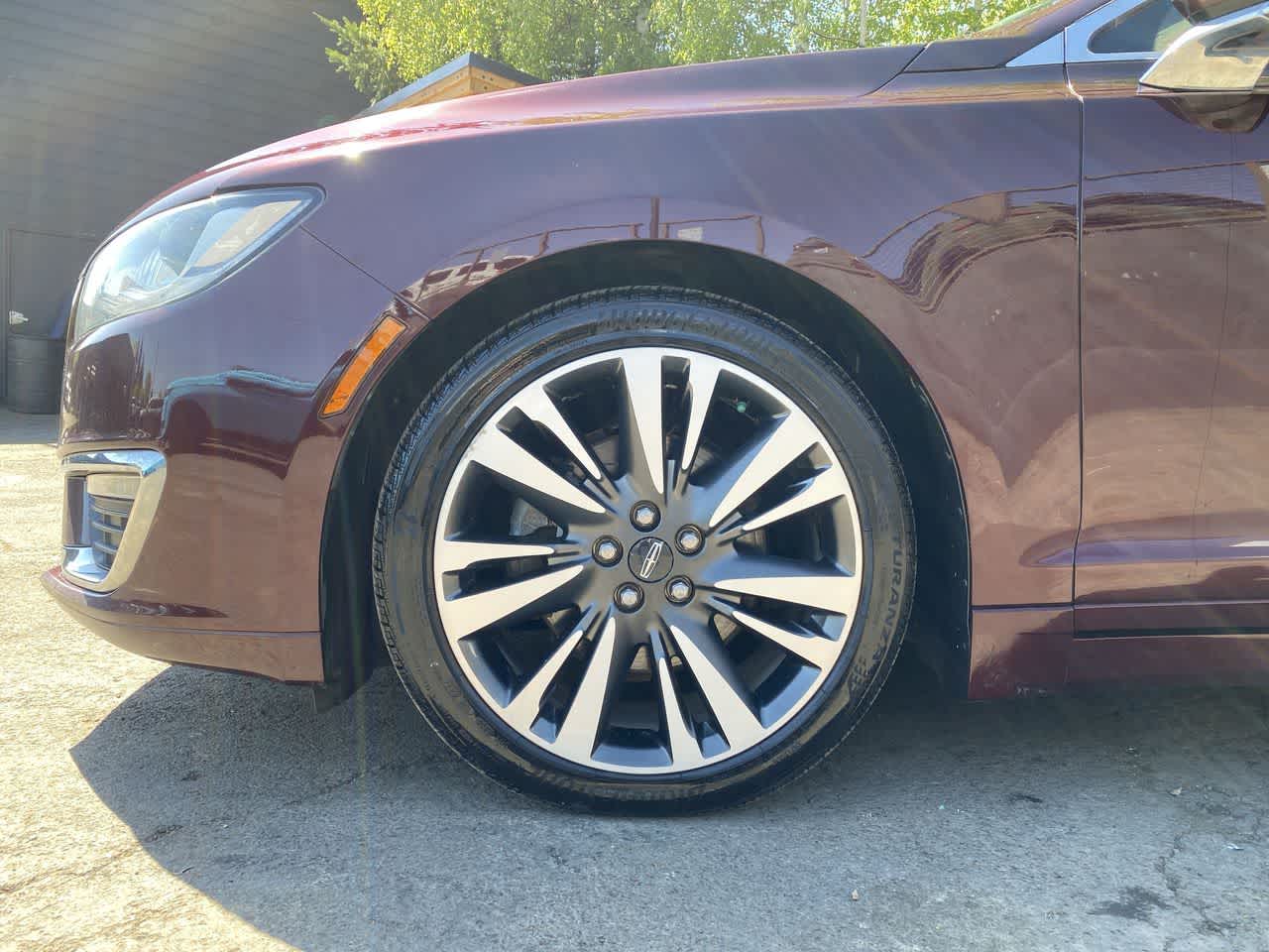 Thumbnail: 2018 Lincoln MKZ - 12