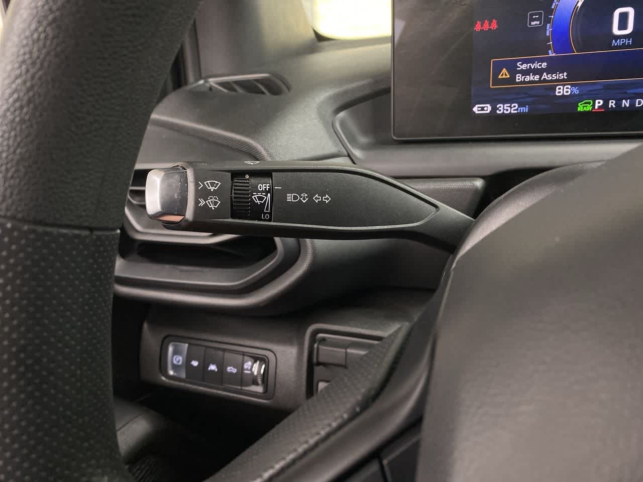 Thumbnail: 2024 Chevrolet Silverado EV - 23