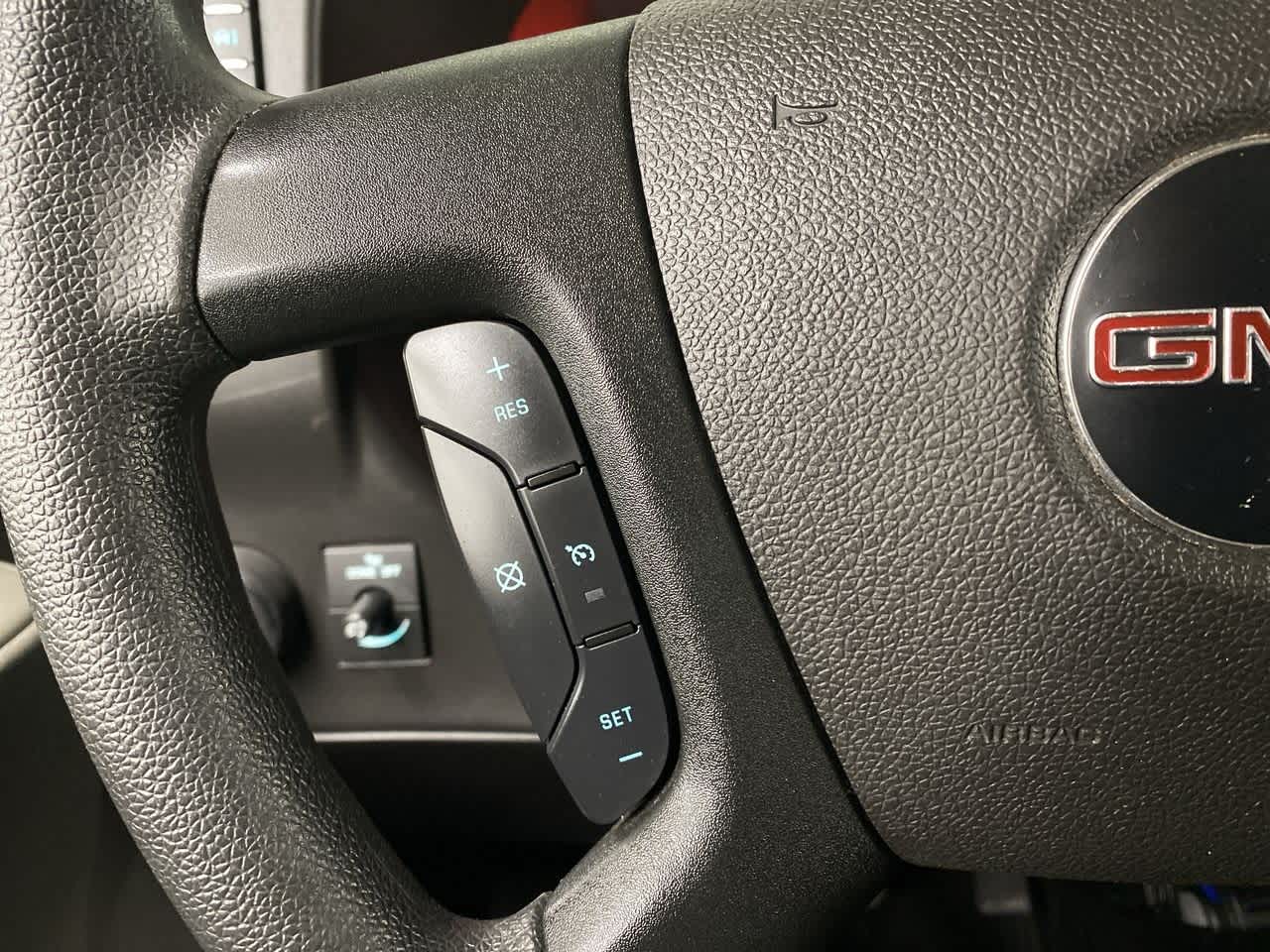 Thumbnail: 2019 GMC Savana - 21