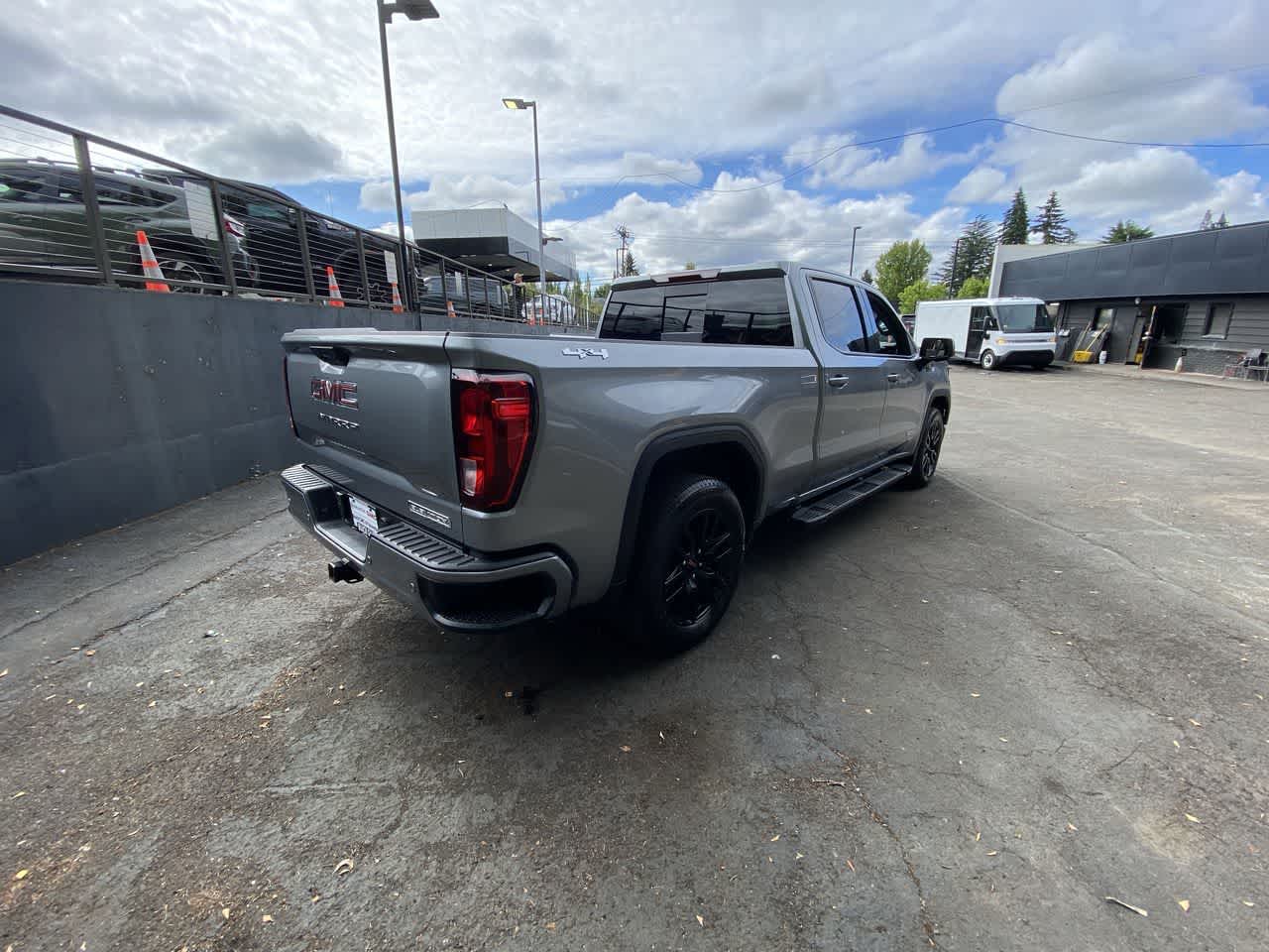 Thumbnail: 2025 GMC Sierra 1500 - 6