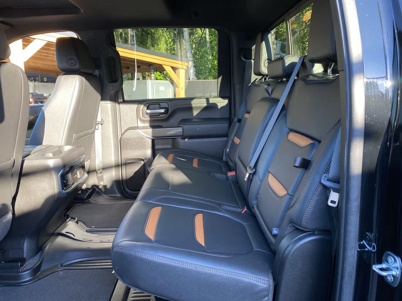 Thumbnail: 2022 GMC Sierra 2500 - 16