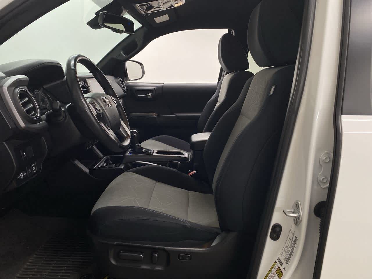 Thumbnail: 2023 Toyota Tacoma - 13