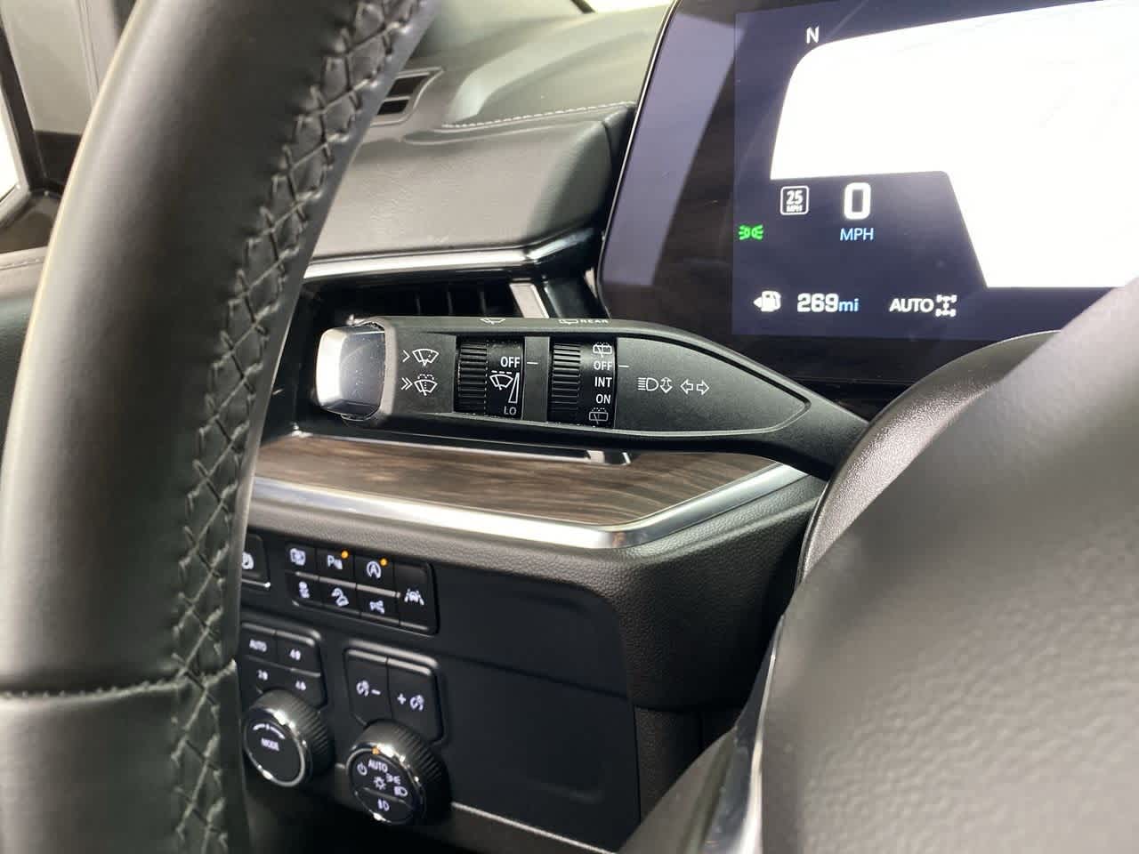 Thumbnail: 2025 Chevrolet Tahoe - 24