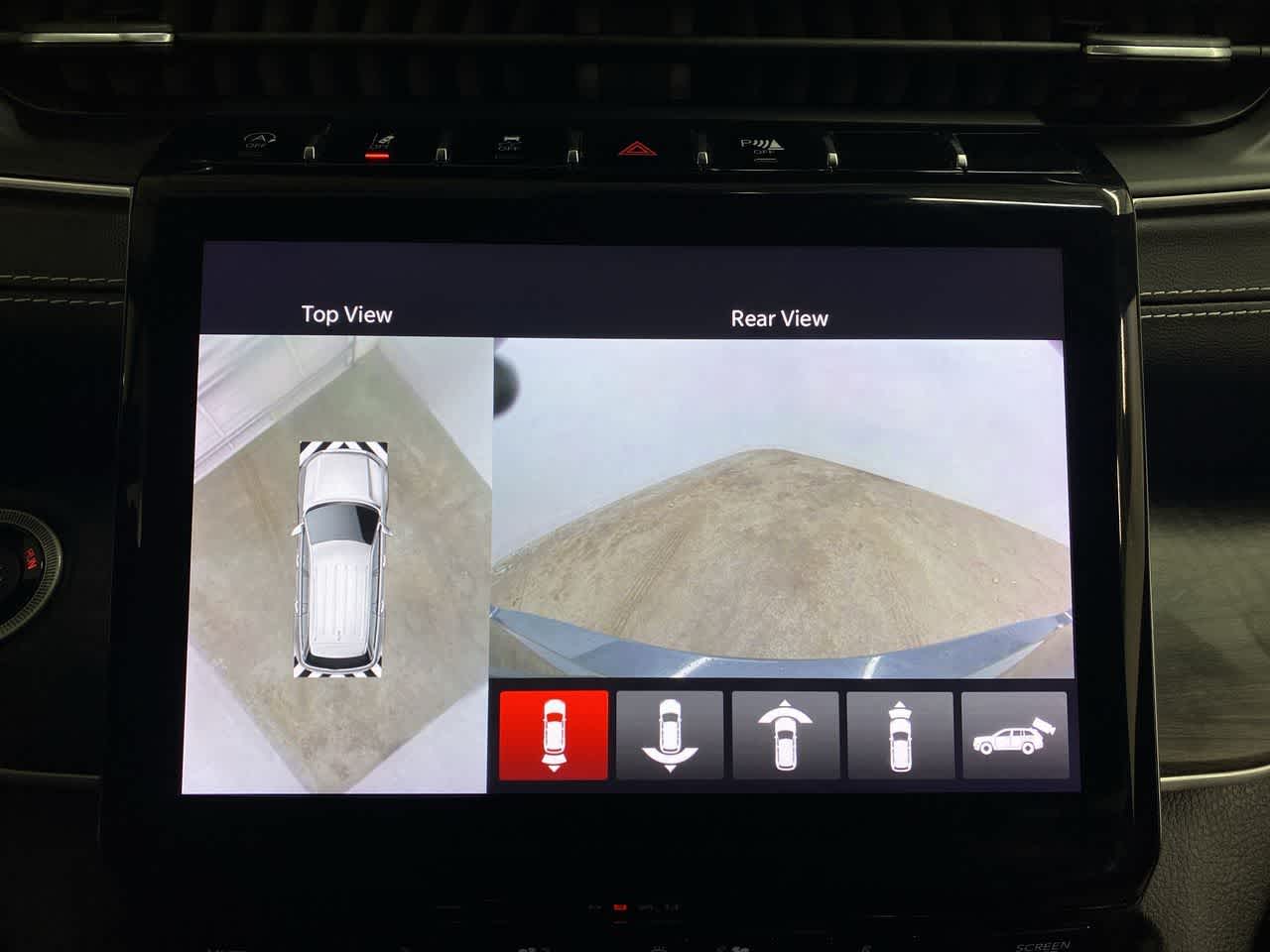 Thumbnail: 2022 Jeep Grand Cherokee - 25