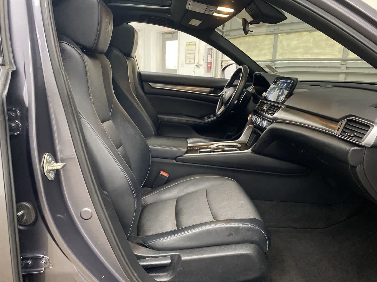 Thumbnail: 2018 Honda Accord - 21
